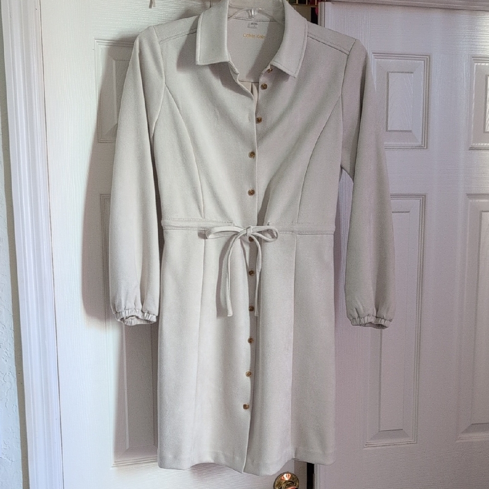 Calvin Klein Women's Cream Button-Down Dress